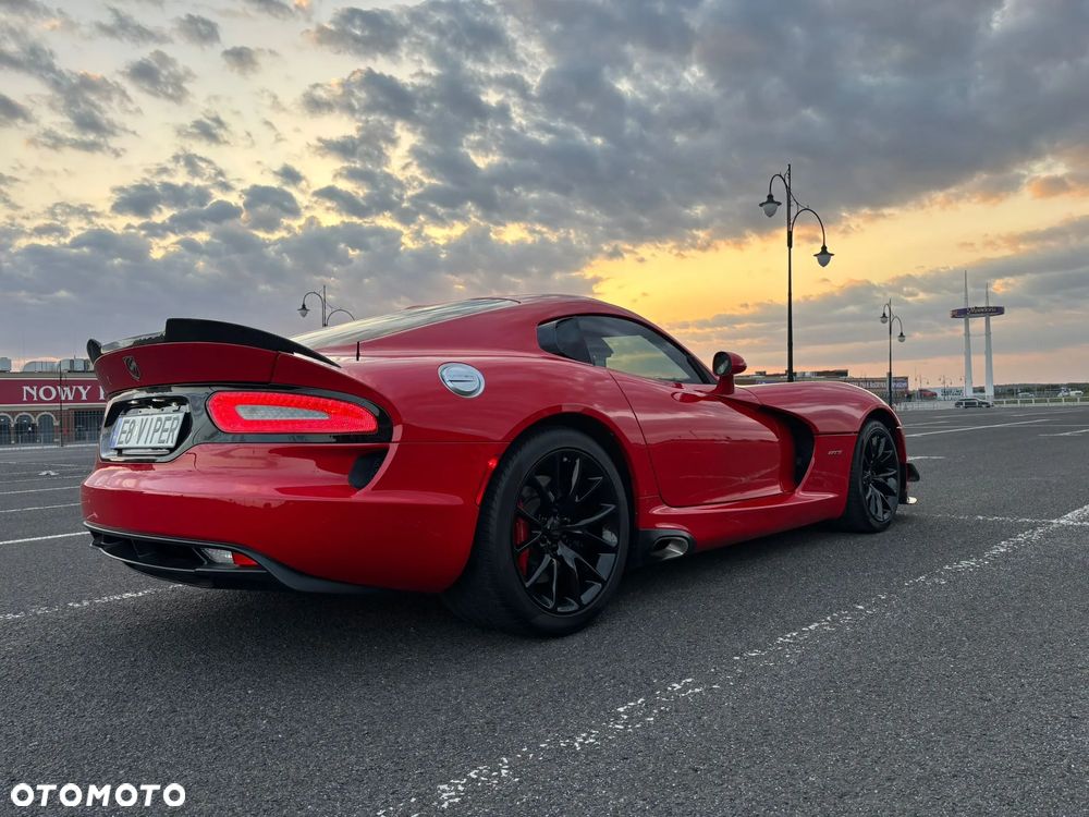 Dodge Viper - 10