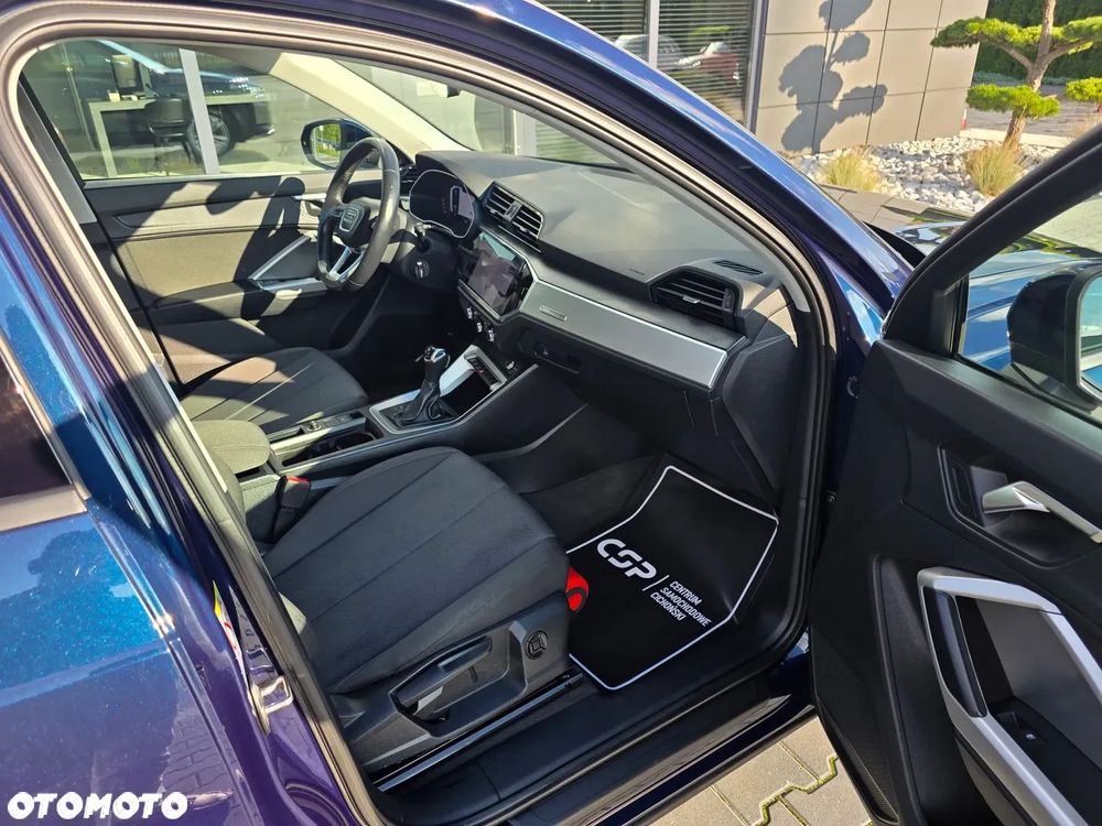 Audi Q3 35 TDI S tronic - 38