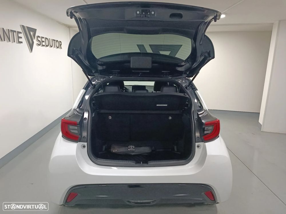 Toyota Yaris 1.5 HDF Luxury - 8