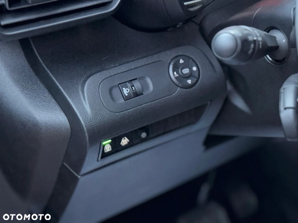 Toyota Proace City Verso 1.5 D-4D Family - 15