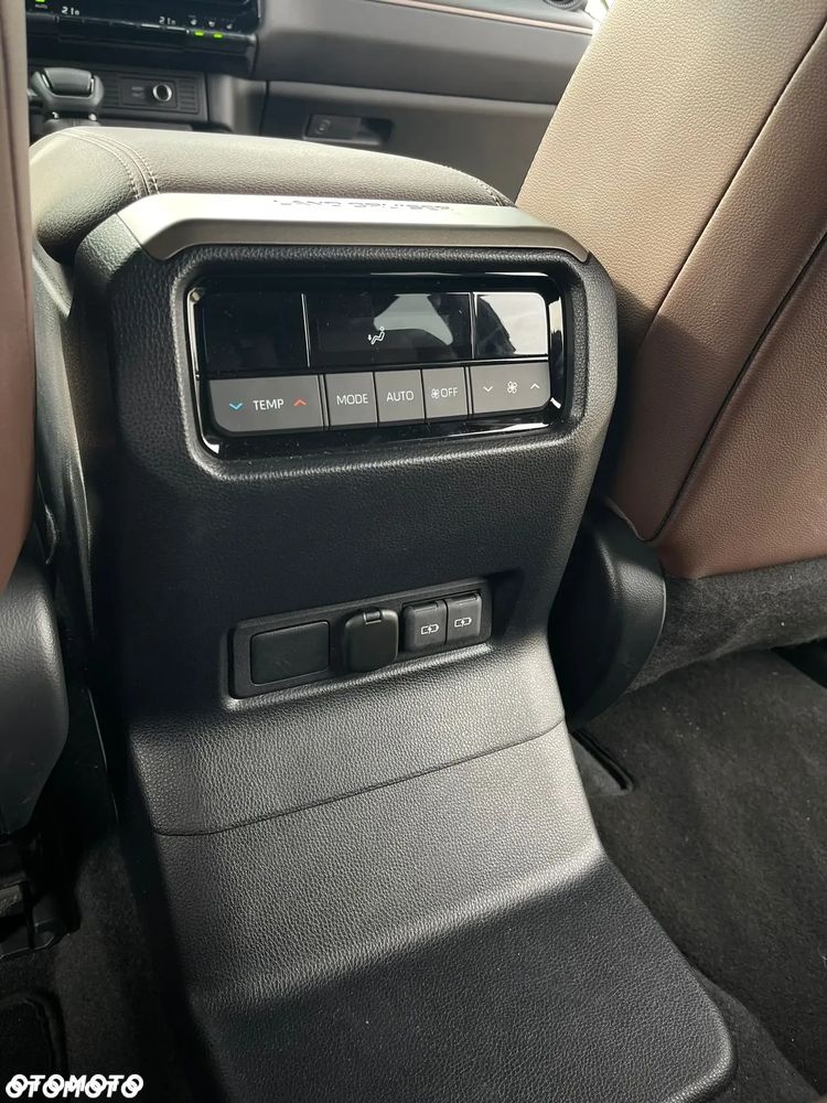 Toyota Land Cruiser LC 2.8 D-4D Invincible - 13