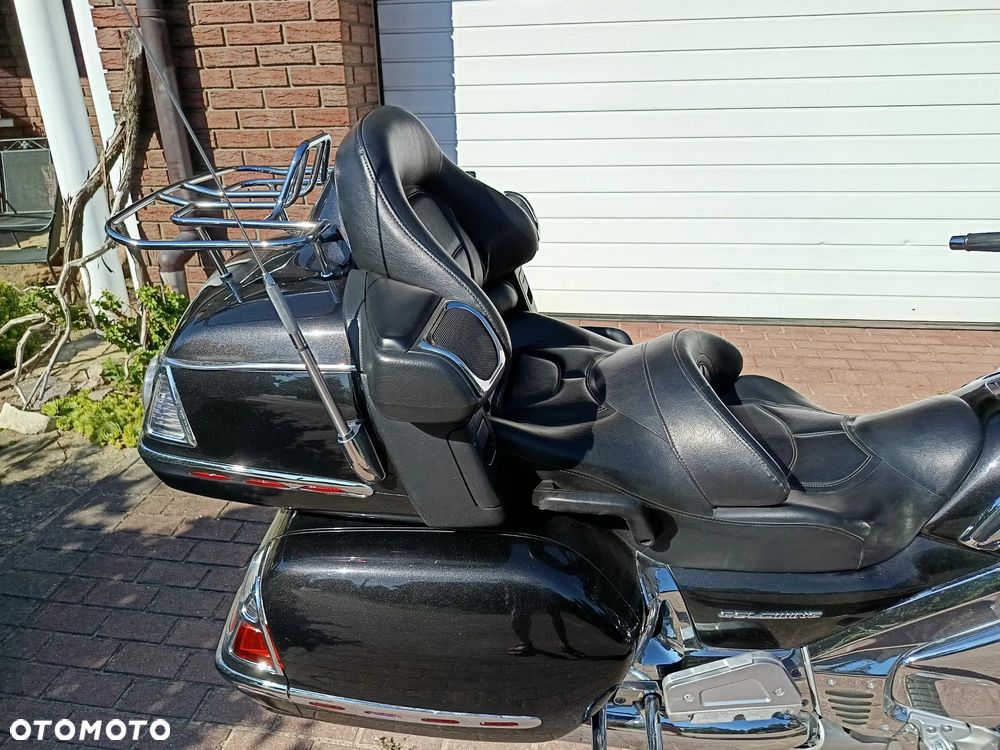 Honda GL - 5