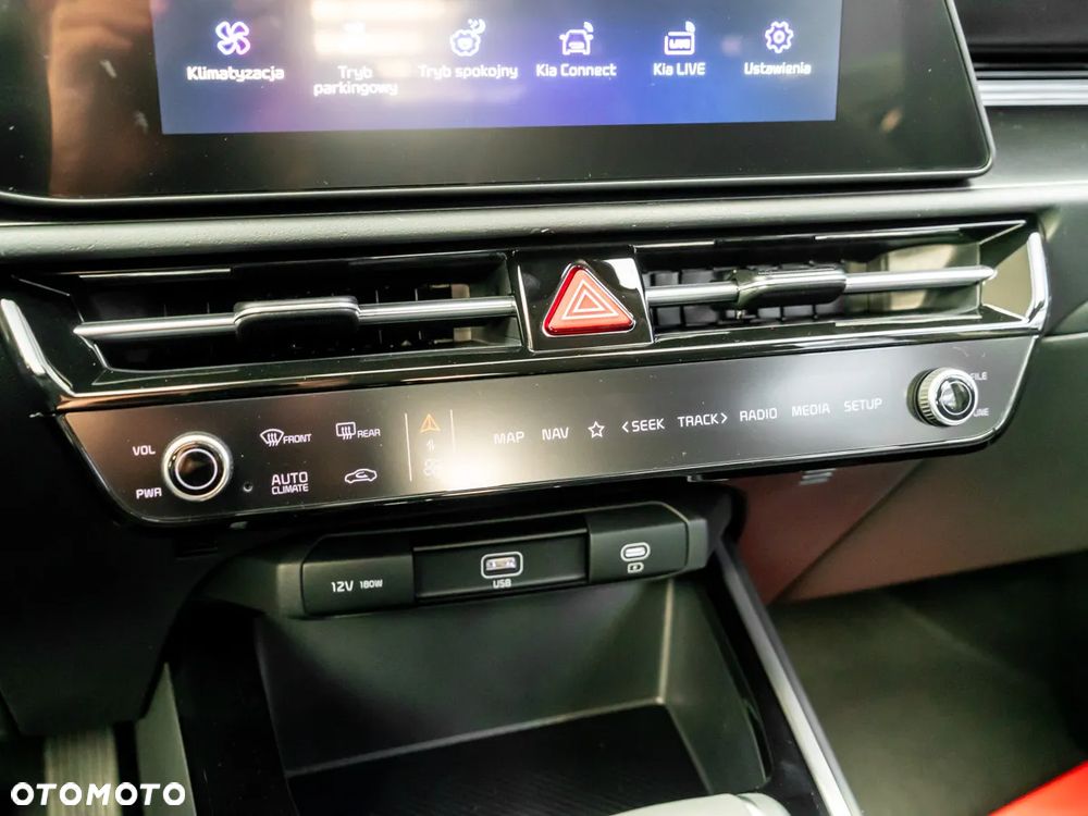 Kia Niro 1.6 GDI Hybrid M - 25