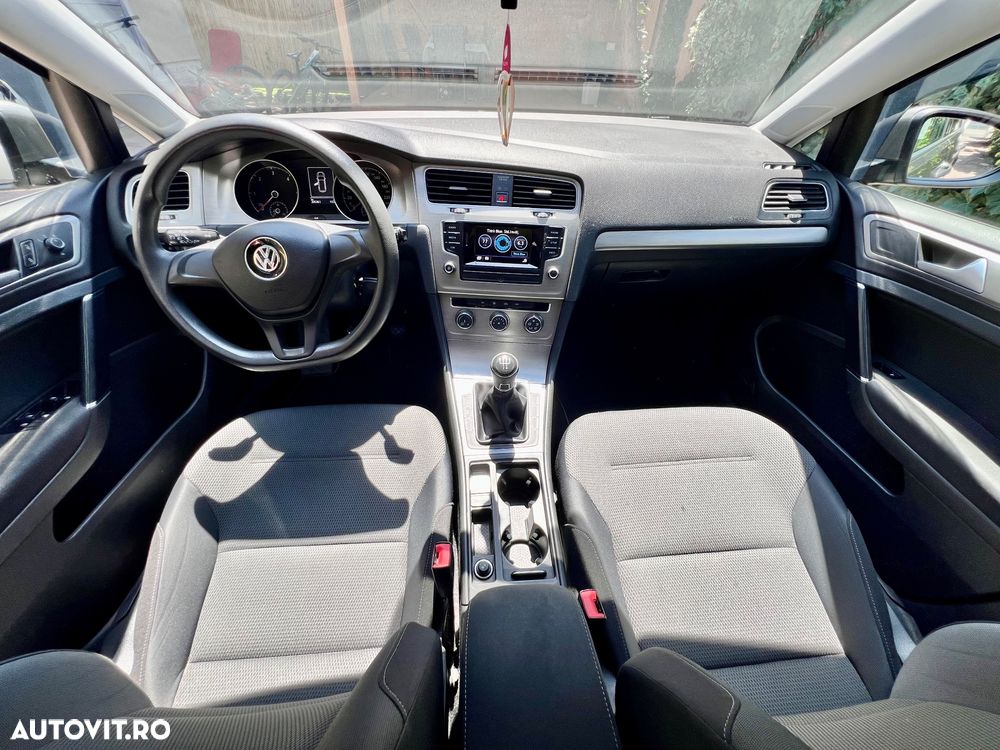 Volkswagen Golf 1.6 TDI BlueMotion Technology Comfortline - 5