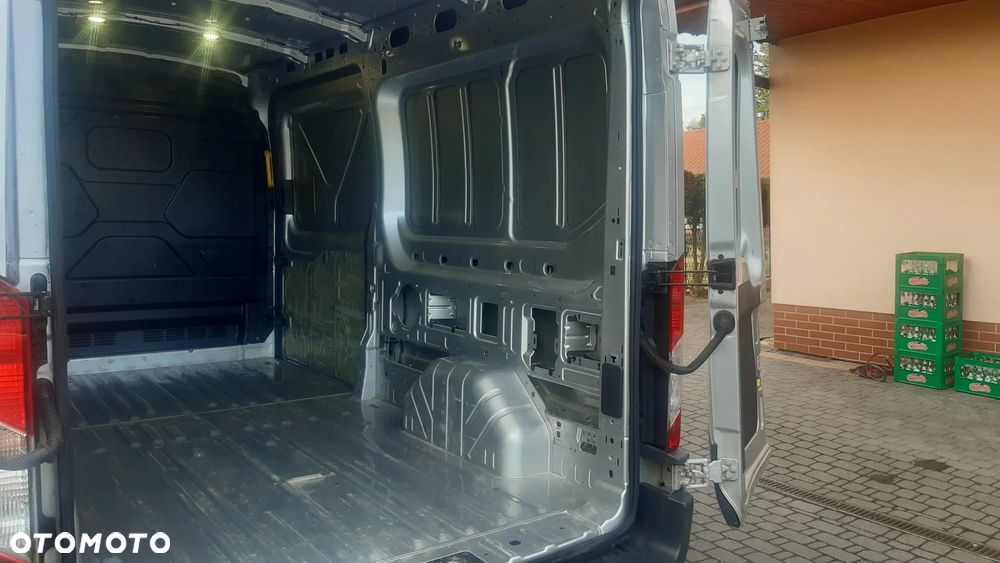 Ford Transit - 37
