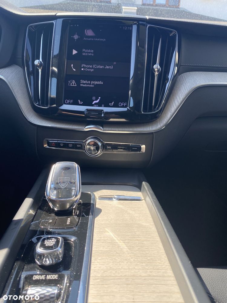 Volvo XC 60 B4 D AWD Inscription - 8