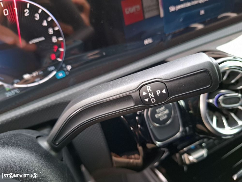 Mercedes-Benz CLA 250 e Shooting Brake AMG Line — fotografia 16