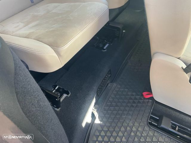 VW Sharan - 8