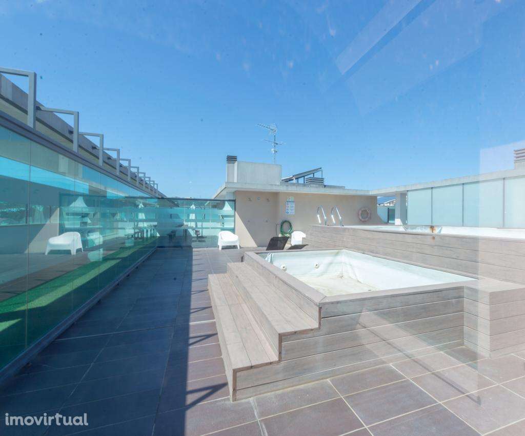 T4 Ultra Premium em Condomínio Privado – Disponível Brevemente - Grande imagem: 4/33