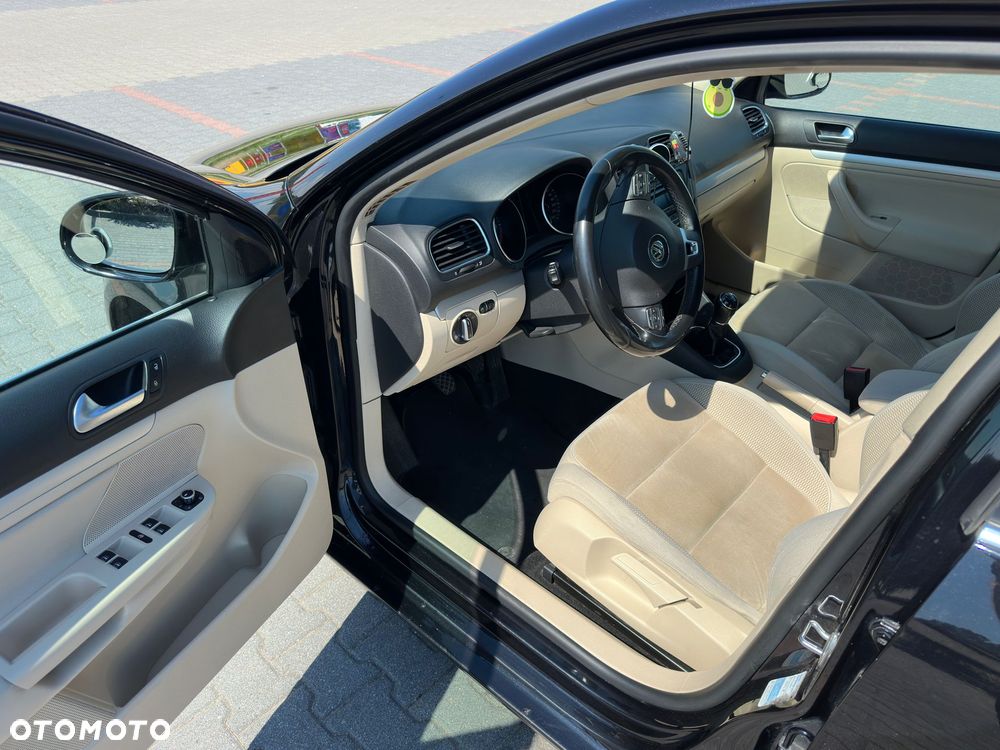 Volkswagen Golf 2.0 TDI Highline - 10
