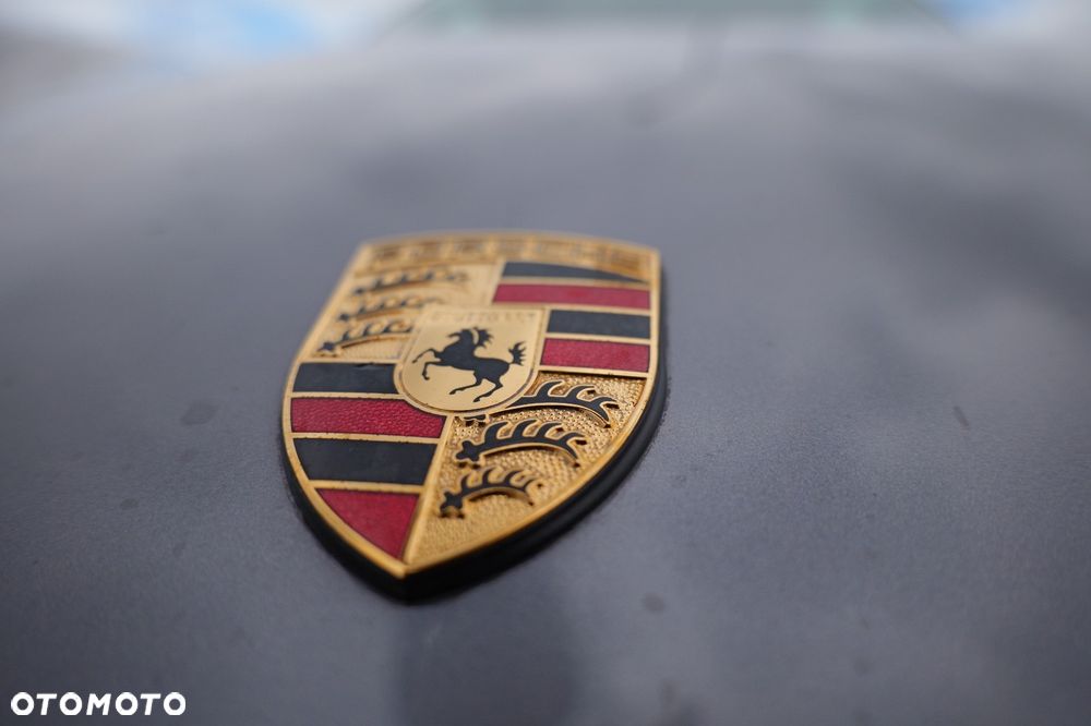Porsche 911 - 12