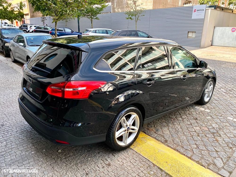 Ford Focus SW 1.5 TDCi EcoBlue Titanium - 5