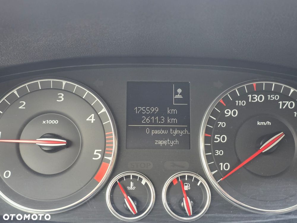 Renault Laguna dCi 110 FAP Expression - 13