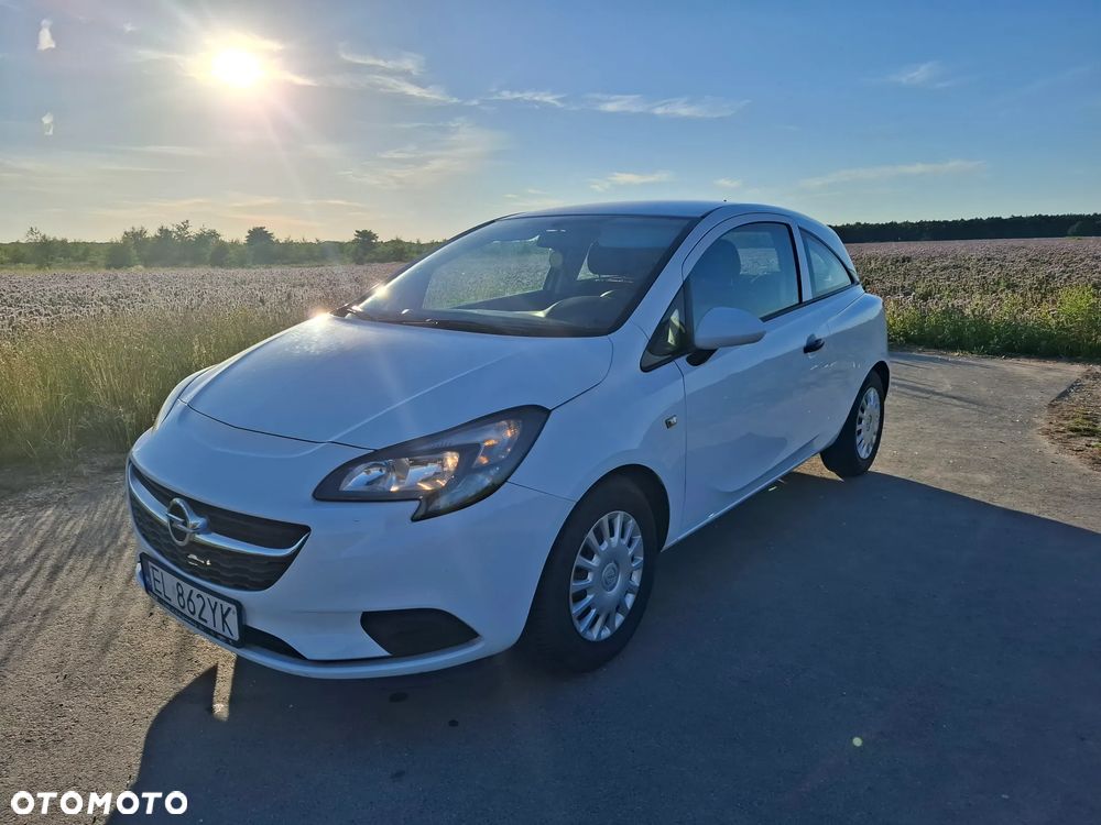 Opel Corsa 1.2 Essentia - 1