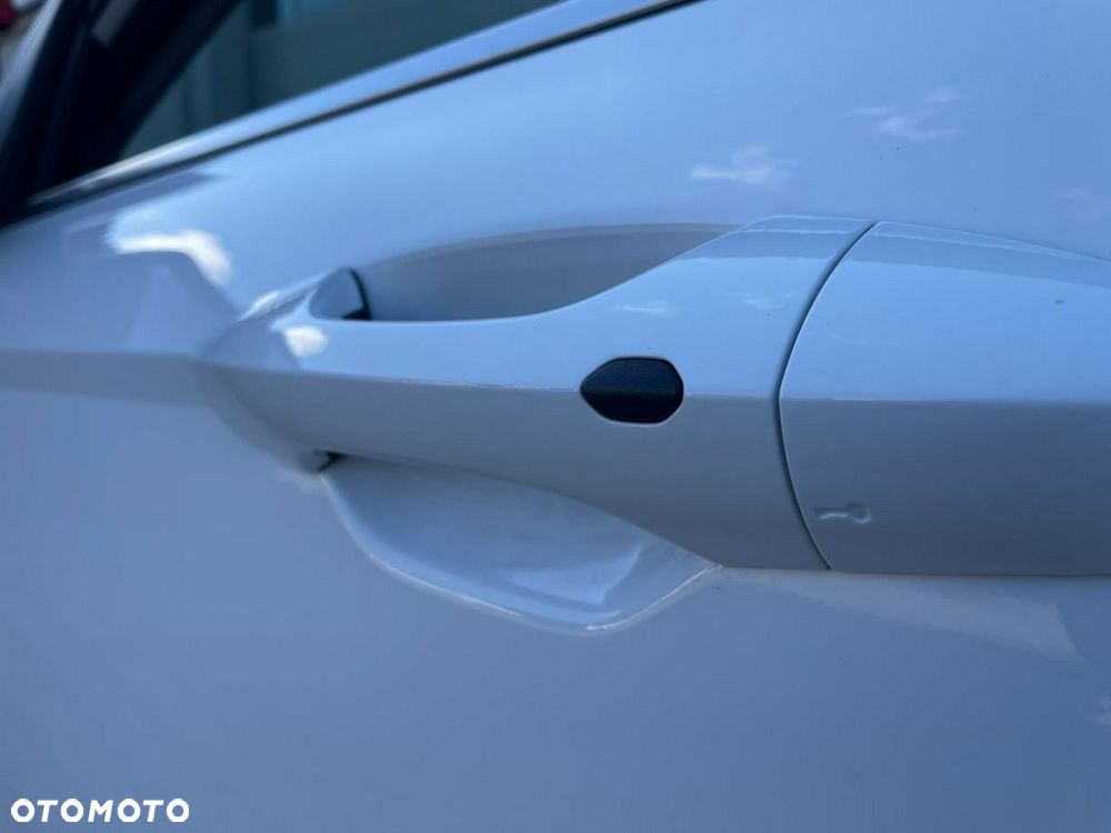 Hyundai Kona 1.6 GDI Hybrid Executive DCT - 29