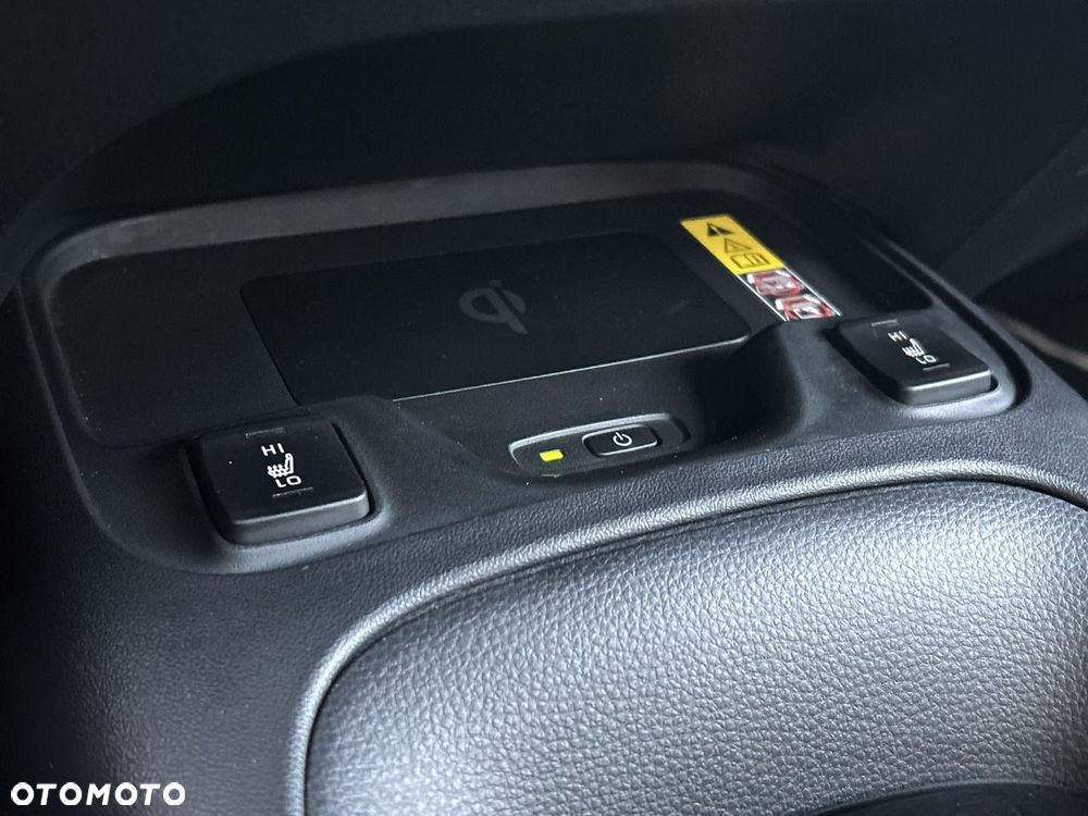 Toyota Corolla 1.8 Hybrid Comfort - 21