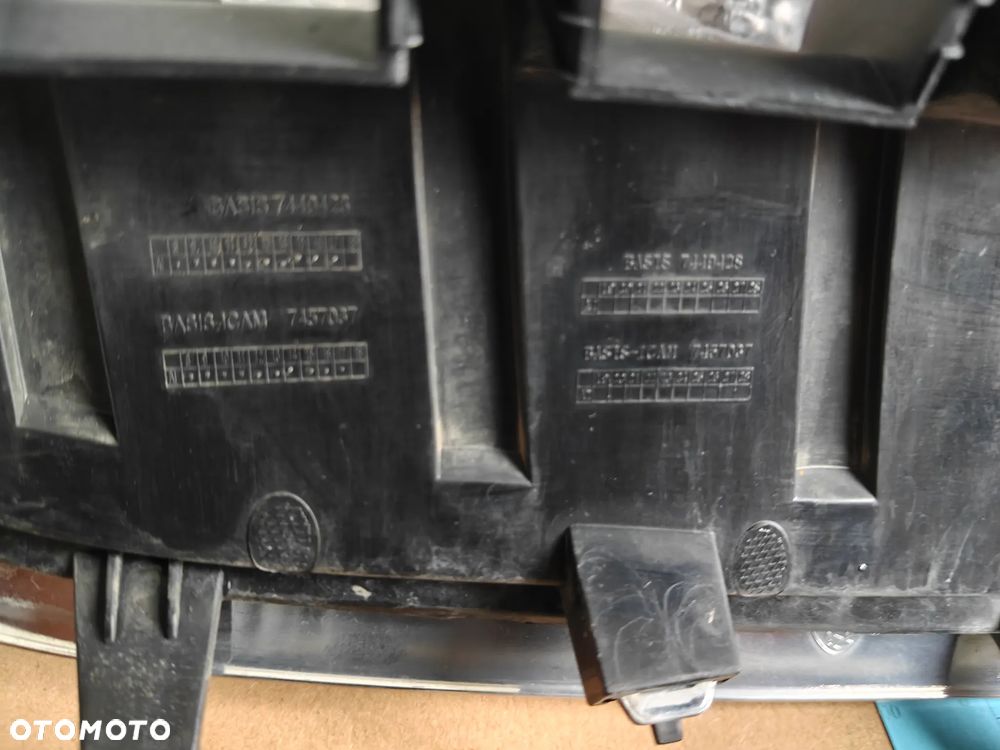 Grill Atrapa Chłodnicy Chrom Nerki Przód BMW G20 G21 51137449428 Ładna - 6