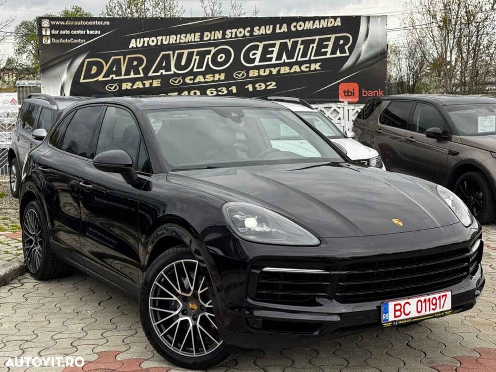 Porsche Cayenne Standard - 2