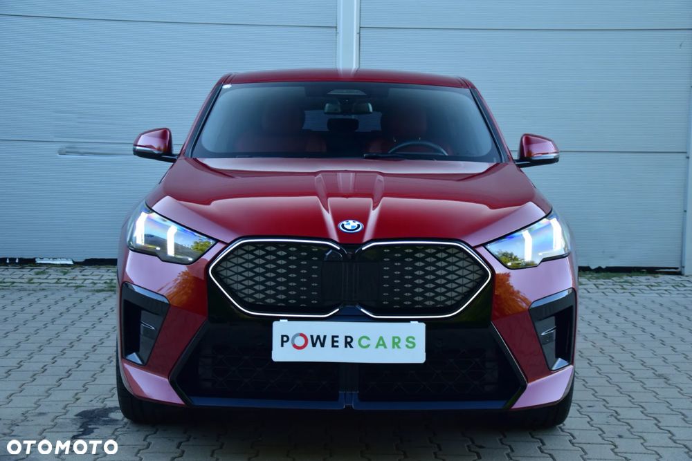 BMW iX2 xDrive30 66.5kWh M Sport - 19