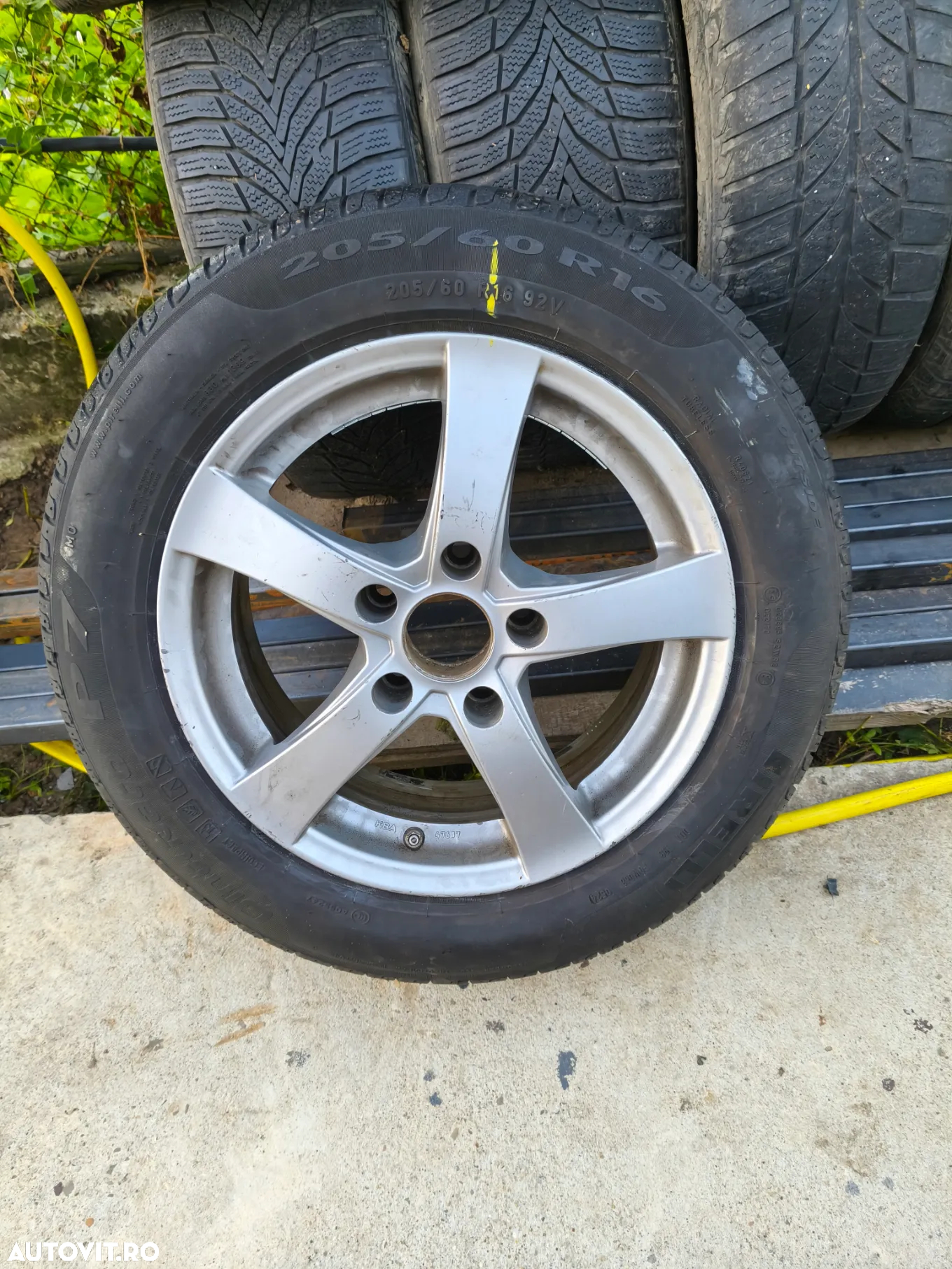 Jante BMW Dezent R16 - 2