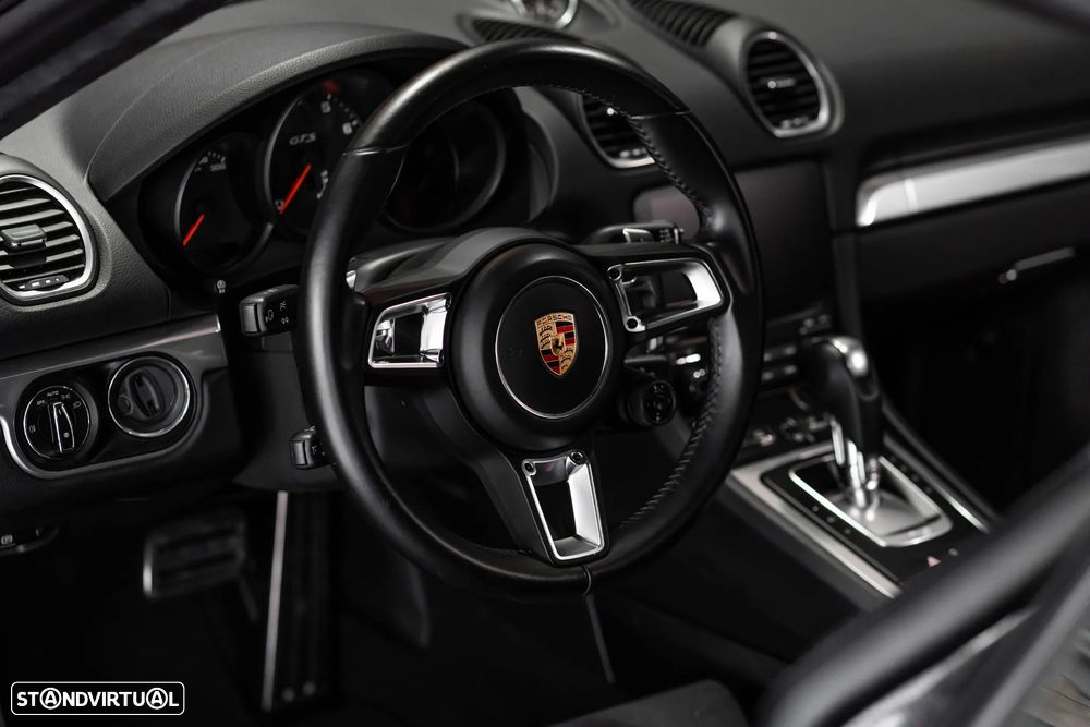 Porsche 718 Cayman GTS PDK - 12