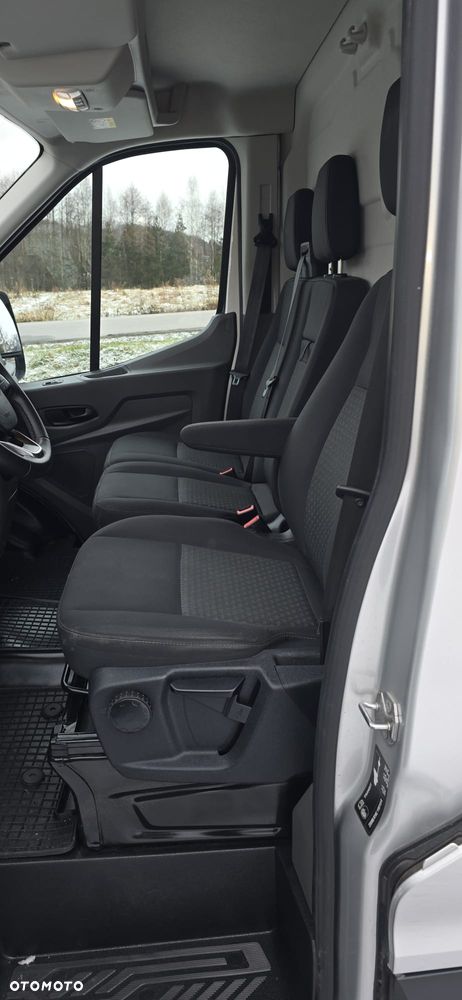 Ford Transit - 11
