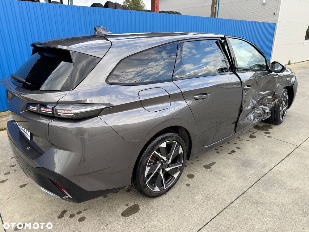 Peugeot 308 1.5 BlueHDi Allure Pack S&S EAT8 - 4