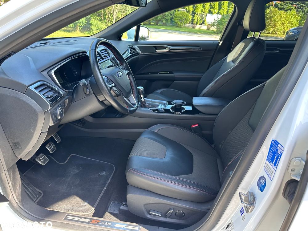 Ford Mondeo 1.5 EcoBoost ST-Line X - 19