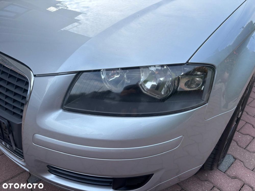Audi A3 3-drzwiowe 1.6 Ambition - 18