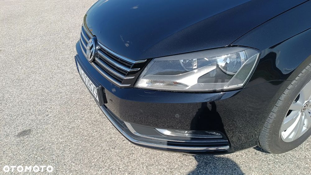 Volkswagen Passat 2.0 TDI Comfortline - 13