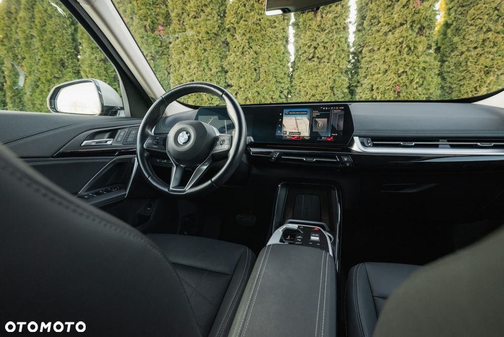 BMW X1 - 16