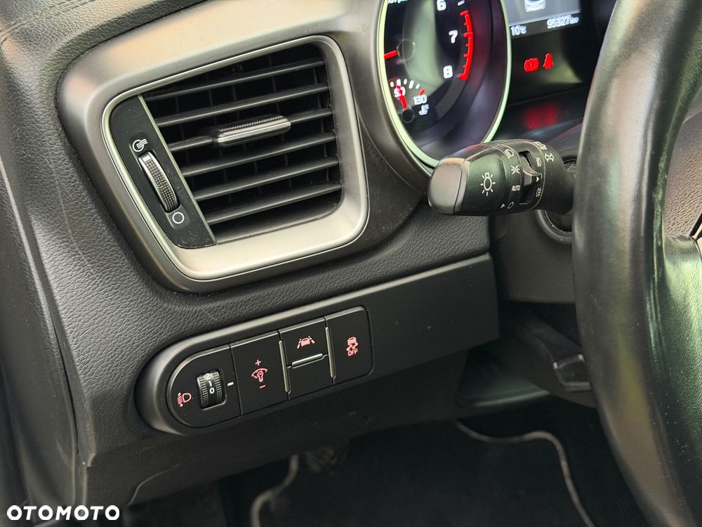 Kia Ceed 1.4 L Business Line Plus - 33