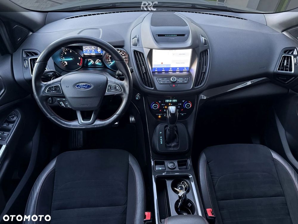 Ford Kuga 2.0 TDCi AWD ST-Line - 24