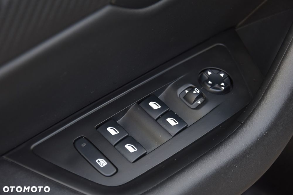 Peugeot 508 1.6 PureTech HYbrid PHEV Allure Pack S&S EAT8 - 21