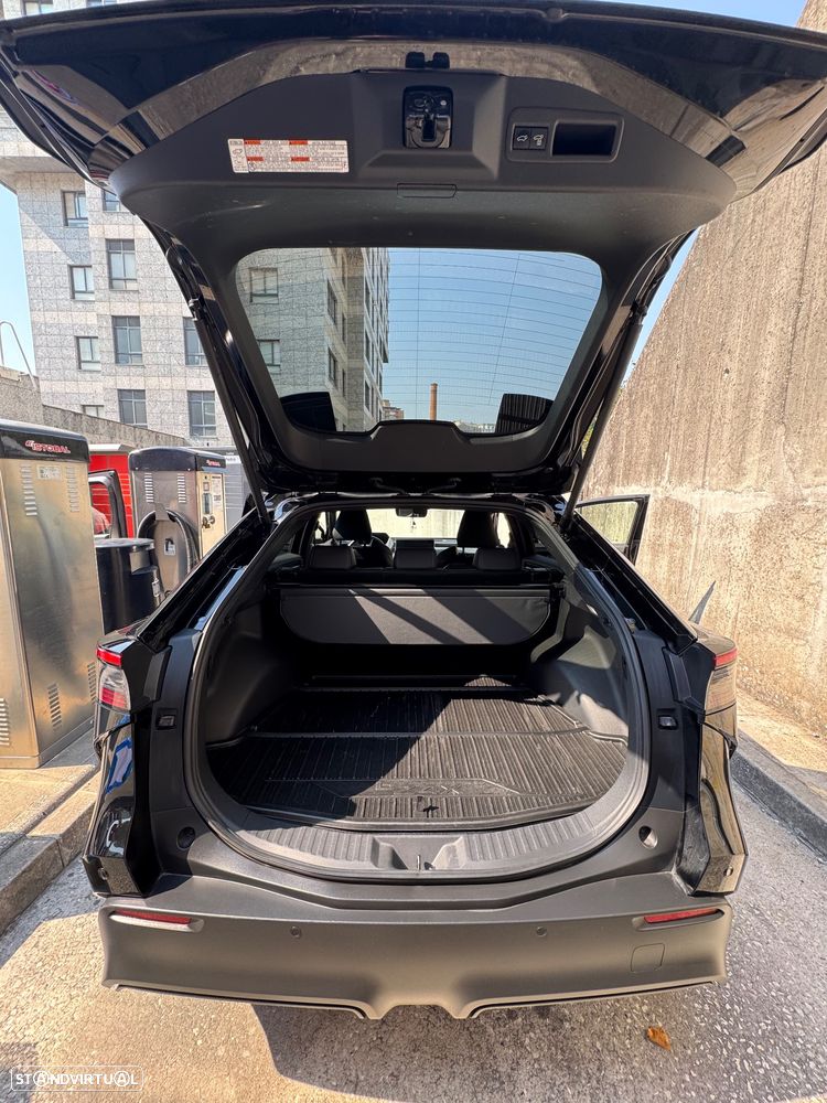 Toyota bZ4X 71,4 kWh Premium Limited - 21