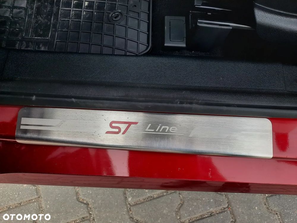 Ford EcoSport 1.0 EcoBoost ST-LINE - 17