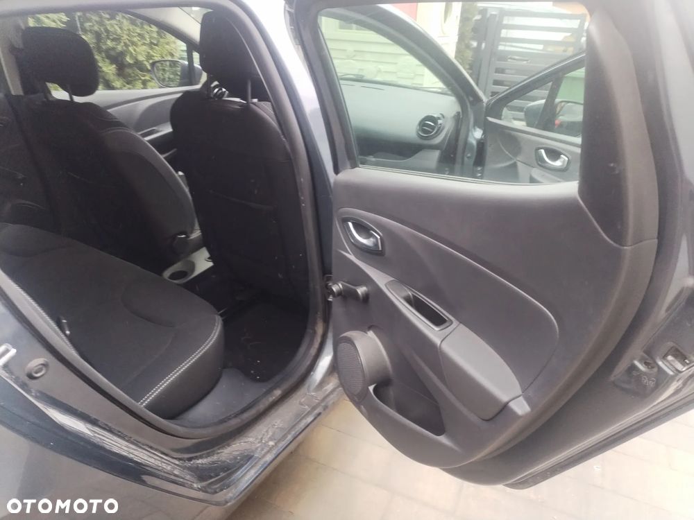 Renault Clio 0.9 TCe Alize EU6 - 24