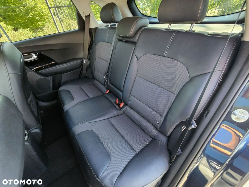 Kia Niro 1.6 GDI Plug-in Hybrid L Business Line - 17