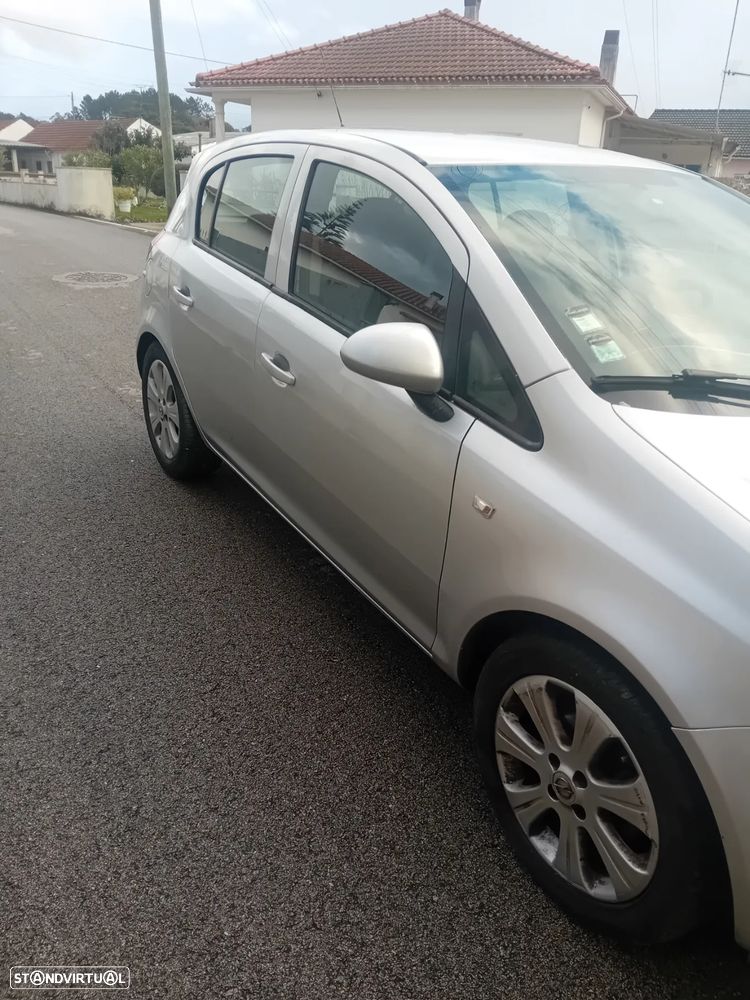 Opel Corsa 1.2 Enjoy - 3