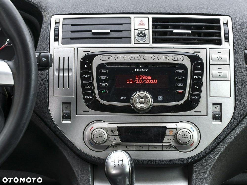 Ford Kuga 2.0 TDCi 2x4 Titanium - 18