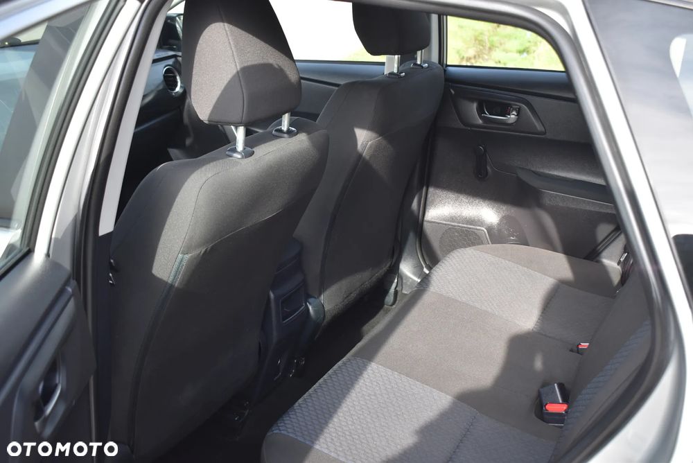 Toyota Auris - 24