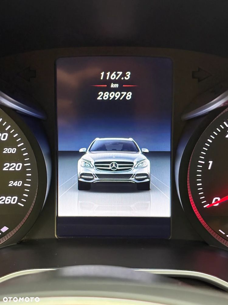 Mercedes-Benz Klasa C 250 (BlueTEC) d 7G-TRONIC Avantgarde - 25