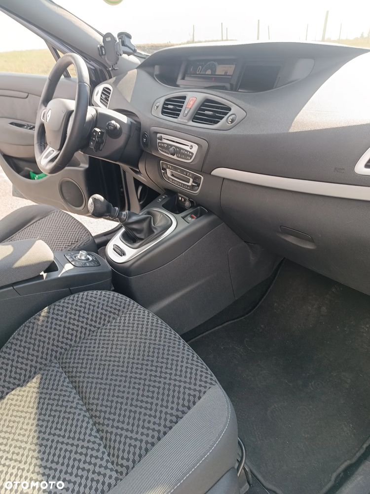 Renault Scenic 1.5dCi TomTom Edition - 14