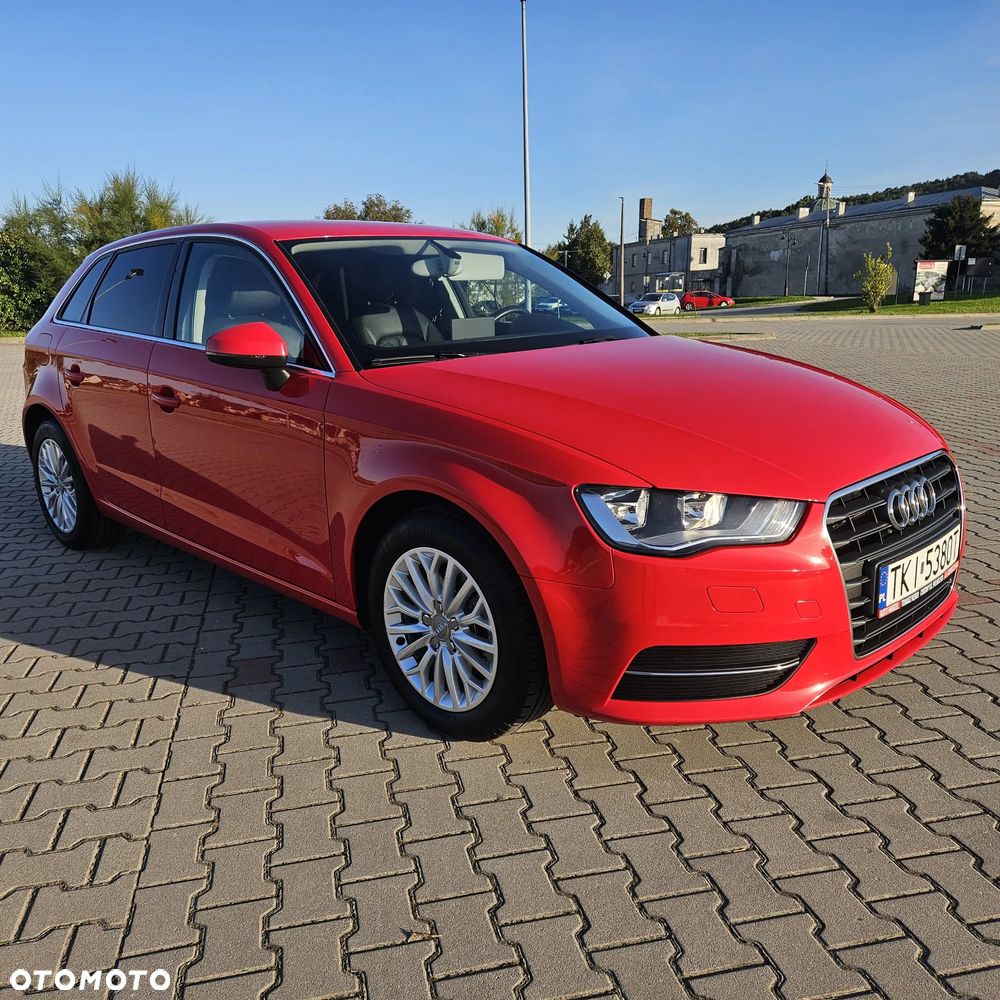 Audi A3 Sportback 1.6 TDI Ambition - 2