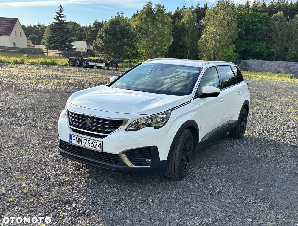 Peugeot 5008 - 1