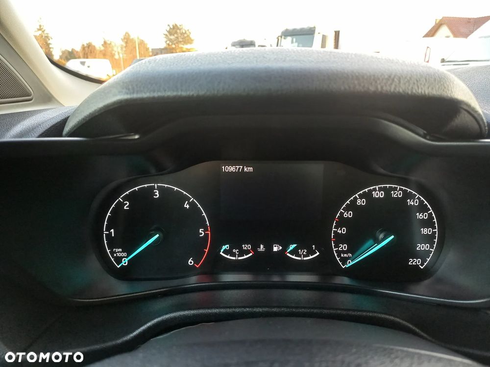 Ford Transit Connect - 26