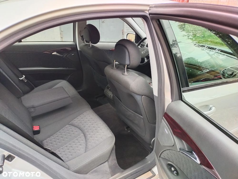 Mercedes-Benz Klasa E 220 CDI Automatik Classic - 11