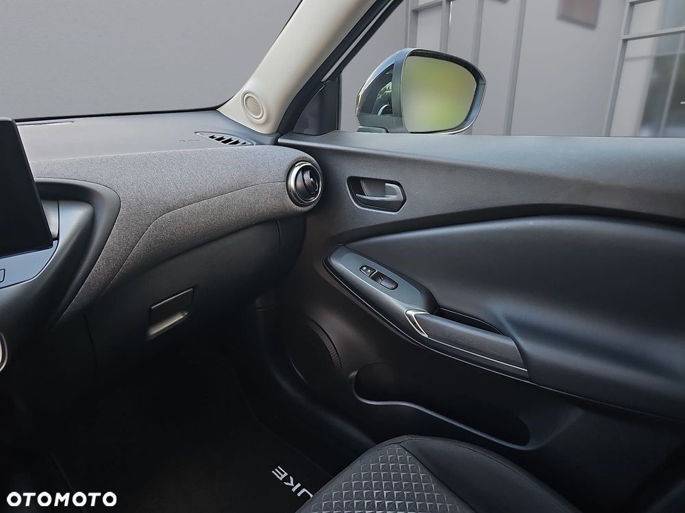 Nissan Juke 1.0 DIG-T Acenta DCT - 10
