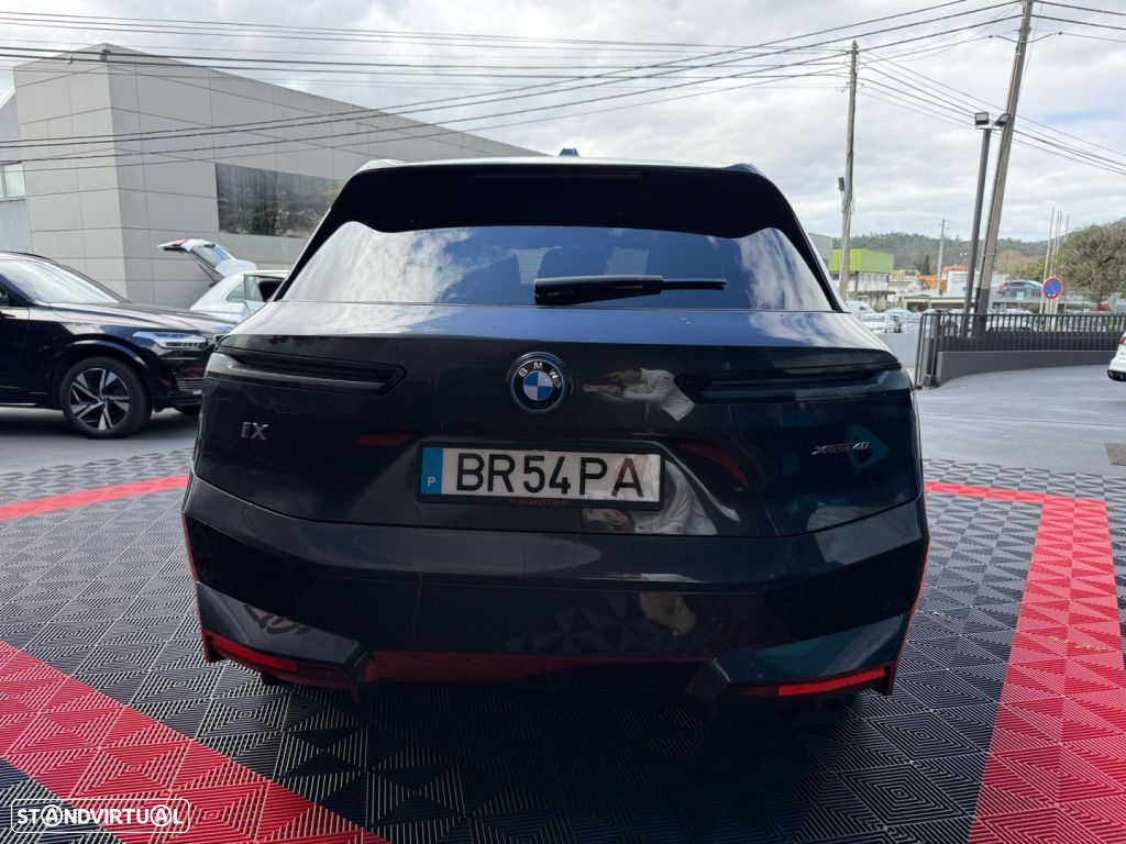 BMW iX xDrive 40 Pack Desportivo - 6