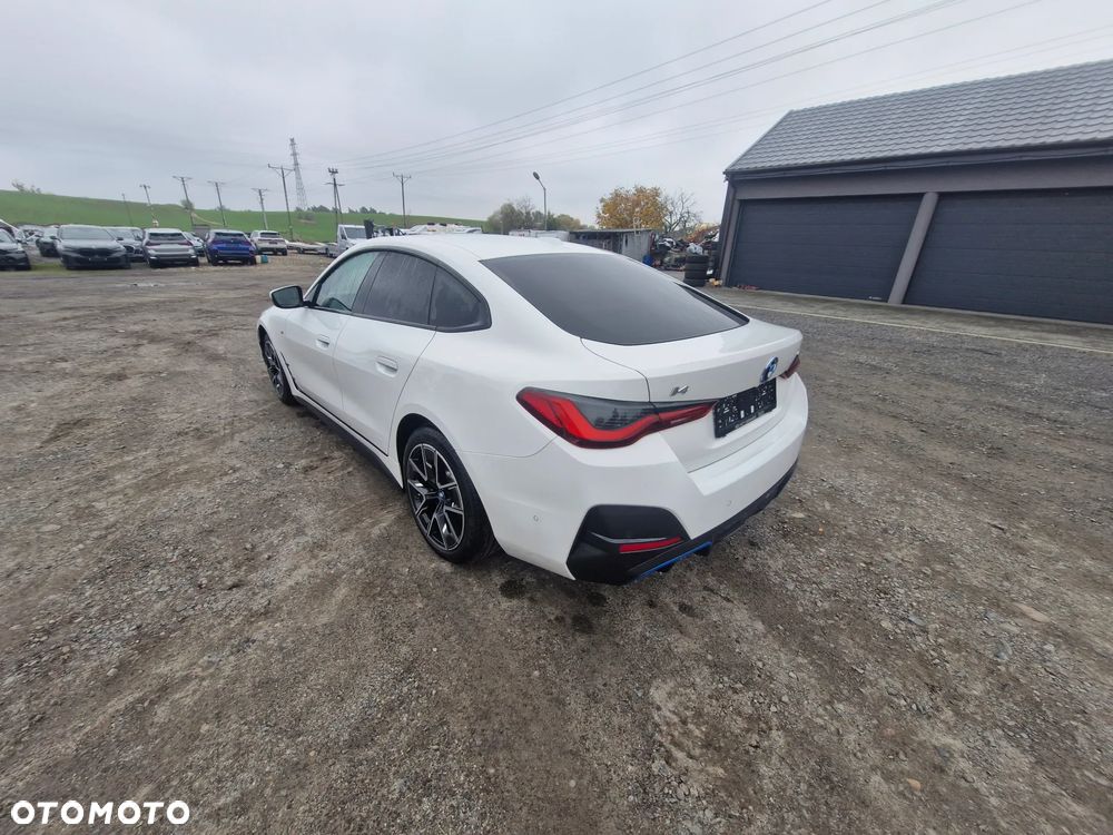 BMW I4 2023 photo 5